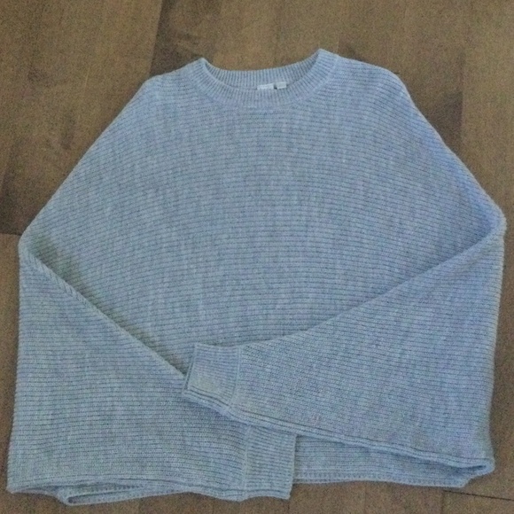 Womens knitted sweater - Picture 1 of 4